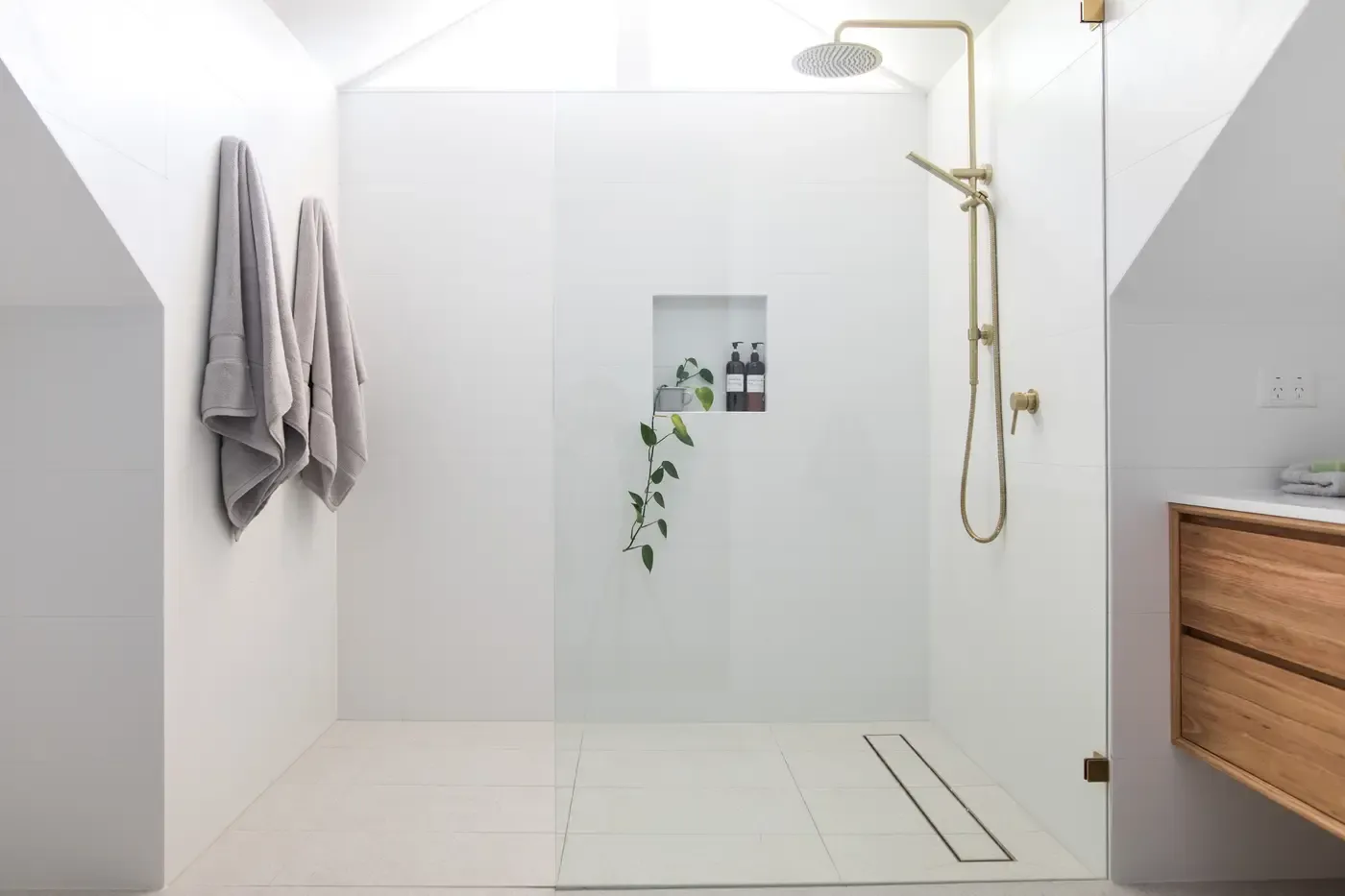 Remodeled Shower Onalaska Wi The Board Store